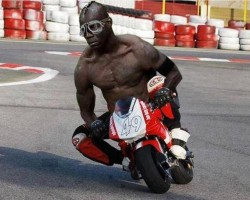 mario-balotelli-pret-pour-le-grand-prix-de.jpg